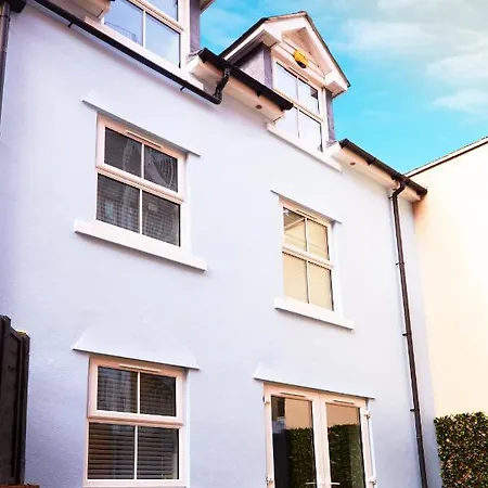 Beautifully Furnished 4-Bed Townhouse On South Cliff Villa Scarborough Exterior photo